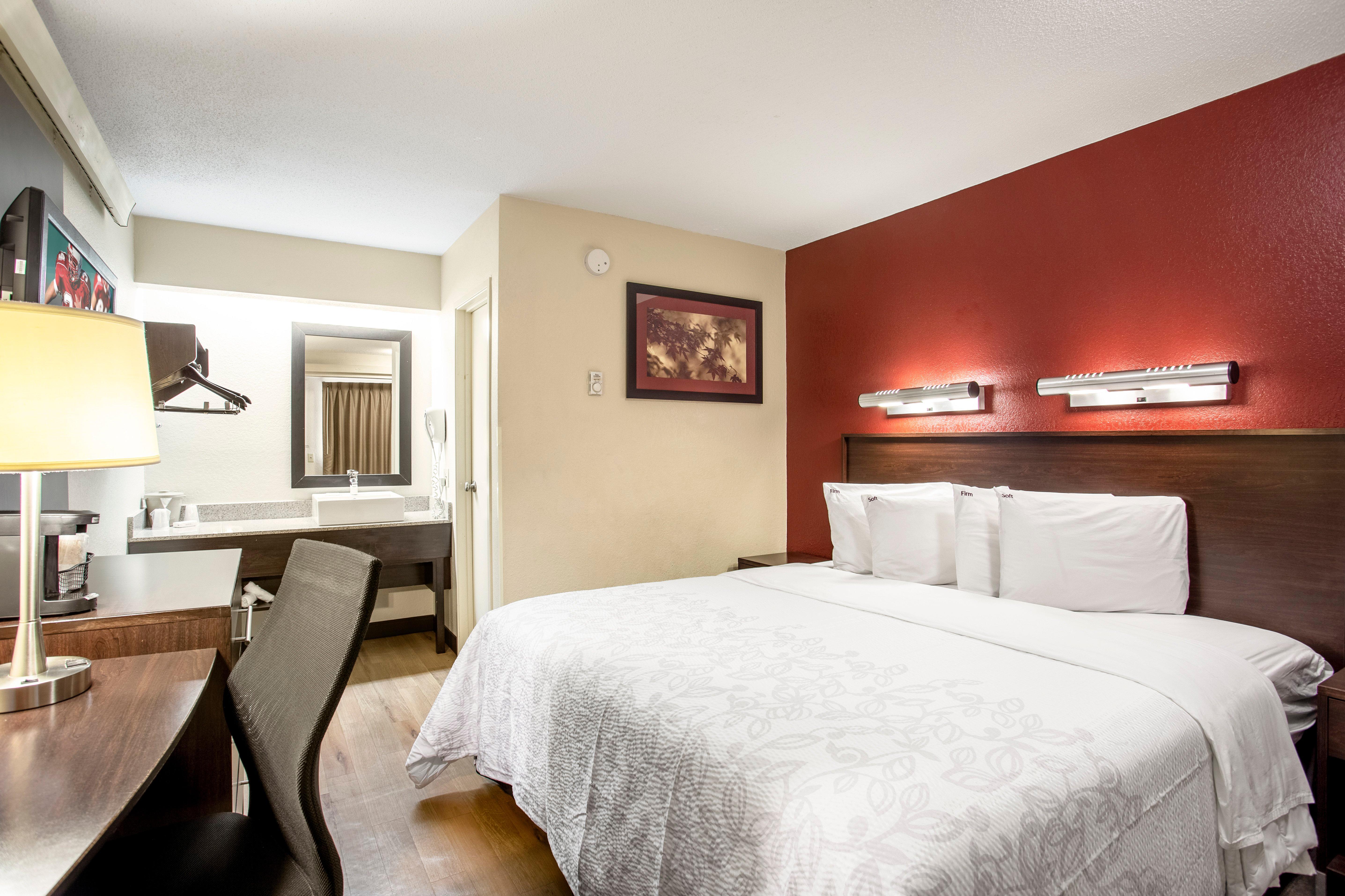 Red Roof Inn Plus+ Baltimore - Washington Dc/Bwi South Hanover Exterior photo